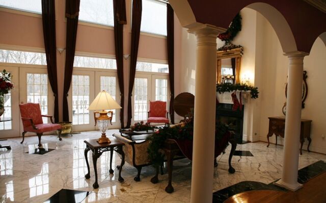 Rosewood Manor Bed & Breakfast