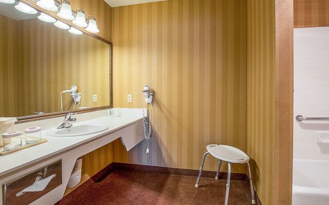 Clarion Suites Saint George