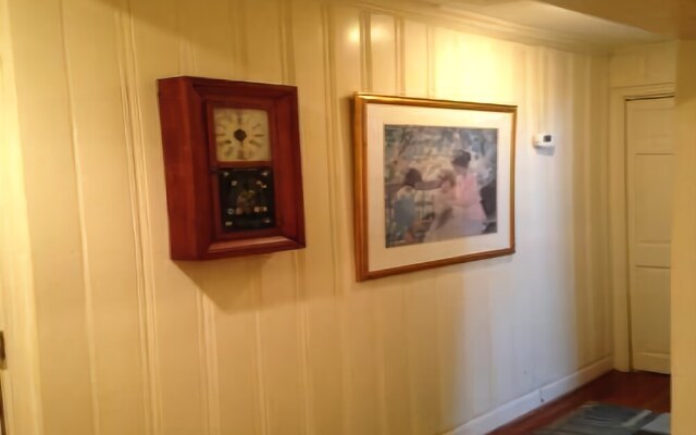 27 State Street Bed & Breakfast