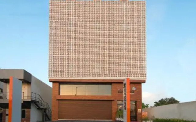 The Elements Service Apartment