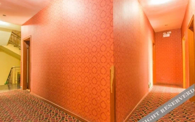 Wuchen Business Hotel