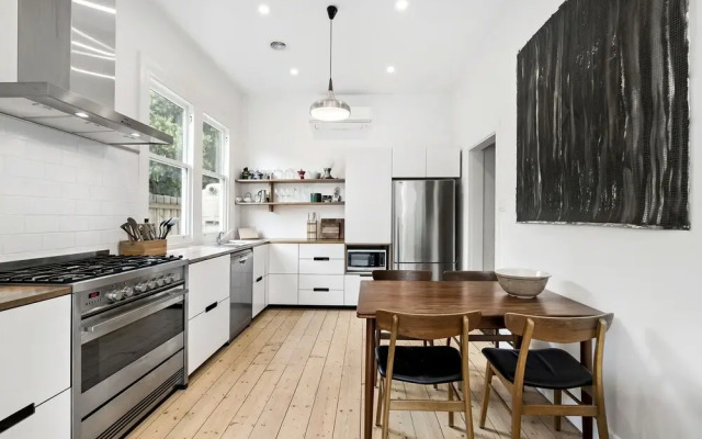 LIAM, 3BDR Northcote House