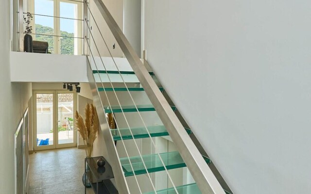 Hedera Estate, Villa Hedera III