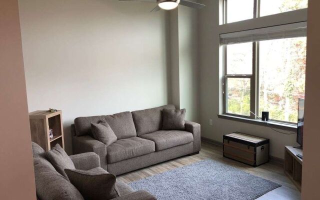 Luxury Studio Apartment