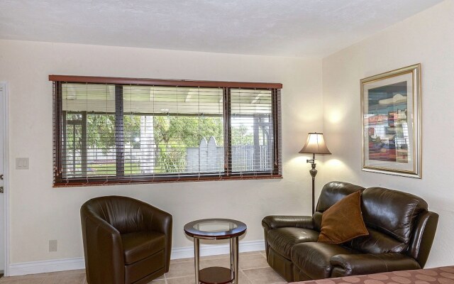 Shell Studios Hallandale Beach