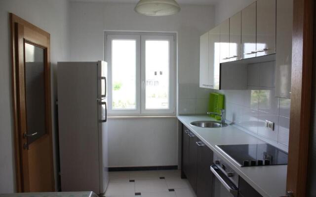 Pintar Apartment
