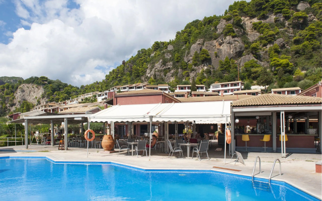 Glyfada Homes Resort