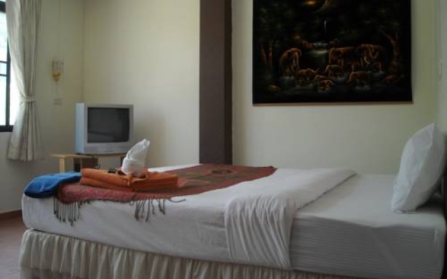 Ya Guesthouse