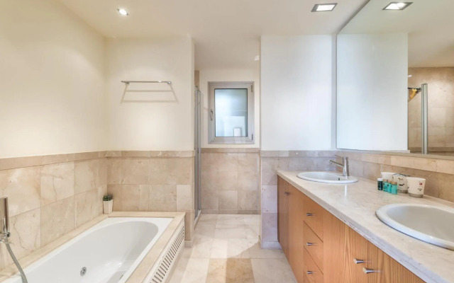 Romen 2-2 PENTHOUSE SEA VIEW & JACUZZI 2B