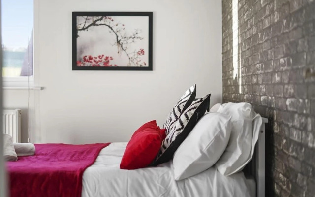 Spacious Canterbury Townhouse