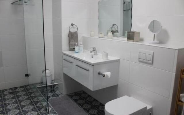 Waterfront 15 Quay West