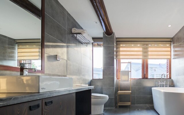Changshu Chujian Yue Hotel