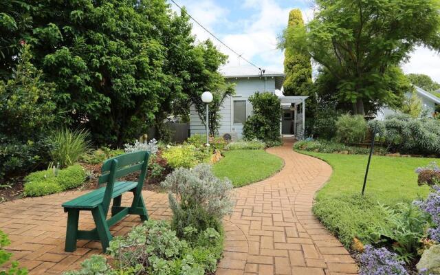 Jacaranda Guest House