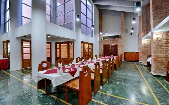 Indo Hokke Hotel
