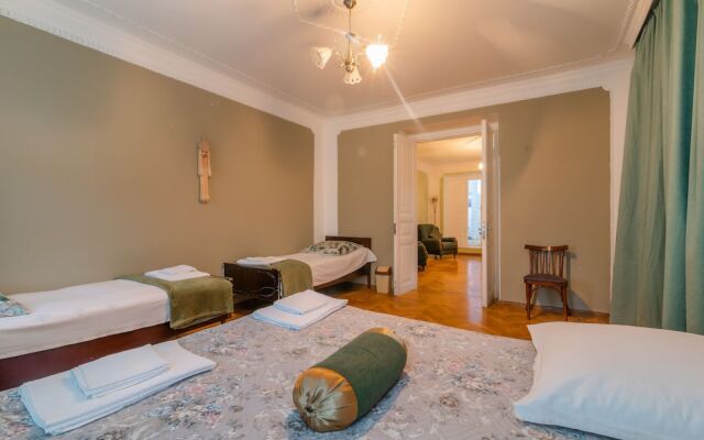 Anna's Guest house