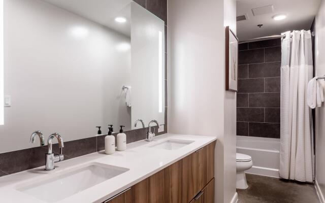 Austin | Heartwarming 2BD/2BA 2nd Street District Apartment