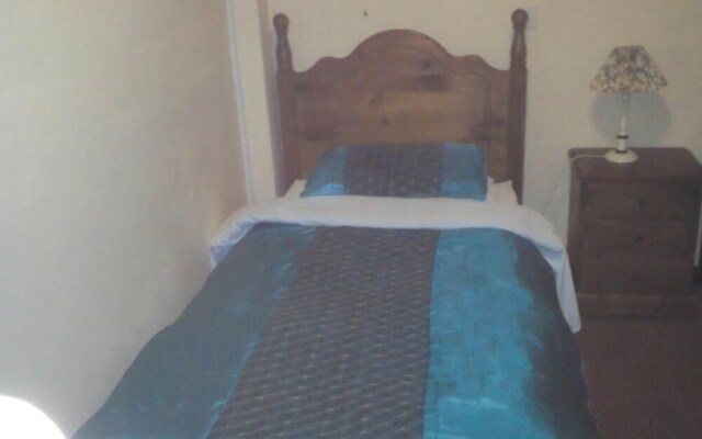 The Snyed Arms Hotel