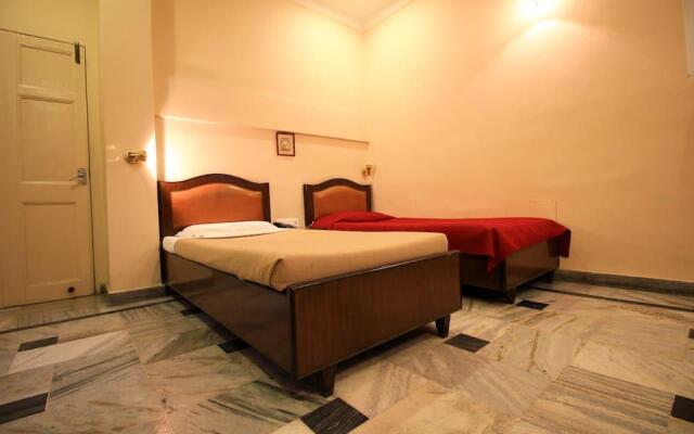 Hotel Executive Point