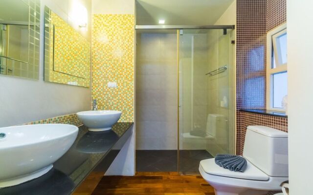 Heaven Lagoon Apartments by Lofty
