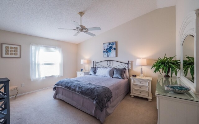 Katherine Place 329 by White Pelican VR