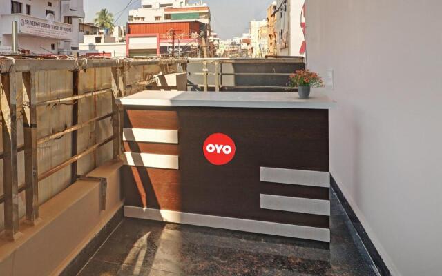 OYO Flagship 806332 Sai Mansion