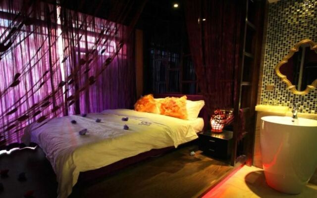 Meigui Zhiyue Theme Hotel