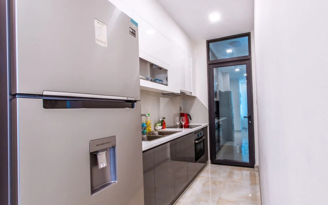 Lipbi Home-Central Luxury Apartment