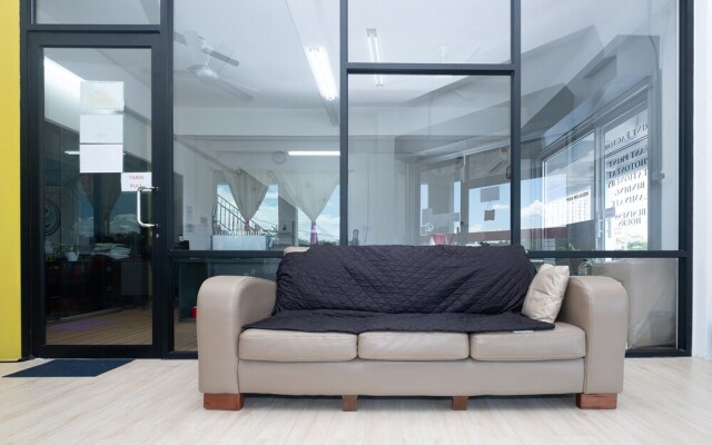 Summer Inn by OYO Rooms