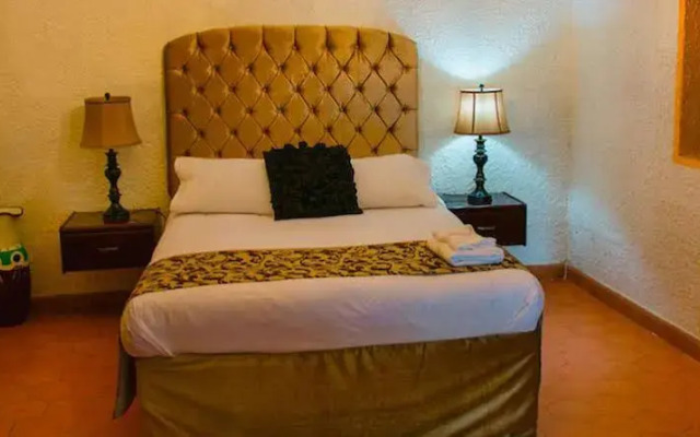Real Colonial Hotel