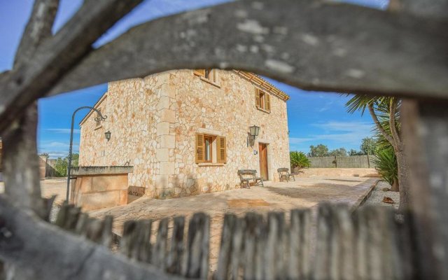 Mallorcan stone house Villa Matias