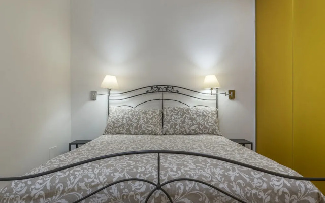 Castro Pretorio & Sallustiano Lovely Flat