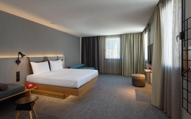 Moxy Lisbon City