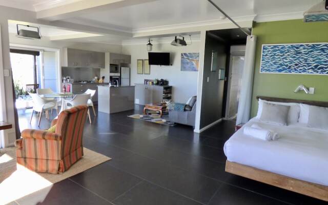 ArtHOUSE Beachfront Accommodation