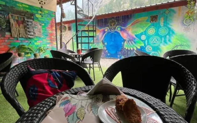 The Dreamcatcher room’s & cafe