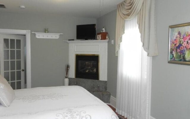 Brockamour Manor Bed and Breakfast