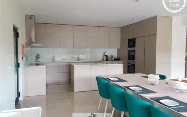 Ermal House