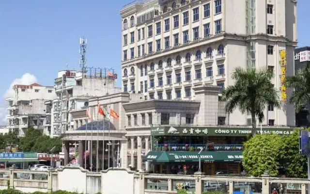 GreenTree Eastern Hotel (Dongxing Border Gate)