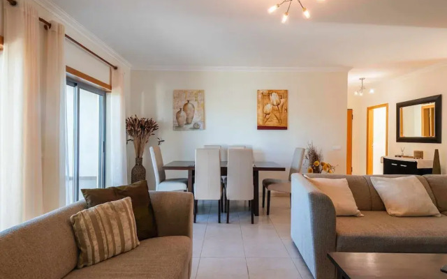 Balaia Residence 2 Bedroom Penthouse With Pool
