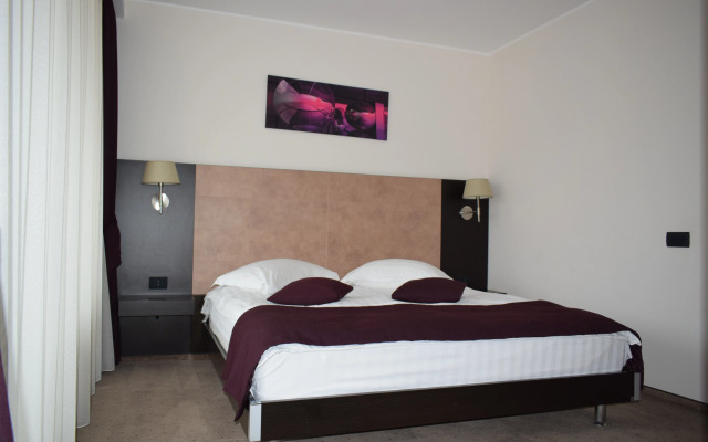 Hotel Regal