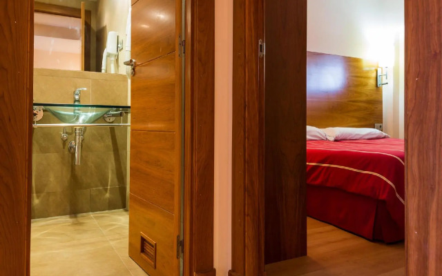 Hotel Astuy