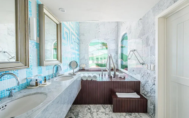 Beachfront Penthouse by Pueblo Bonito