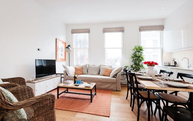 The Lillie Road Residence I - Eh1