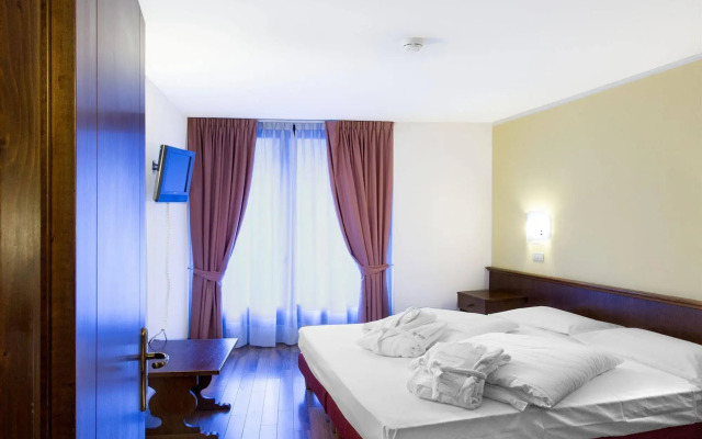 Hotel Baita Clementi