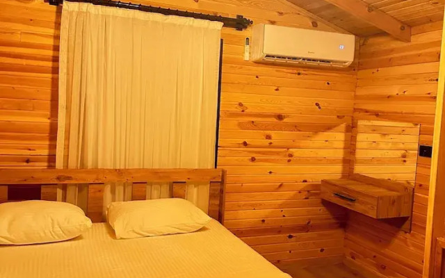 Fnm Luxury Bungalovs