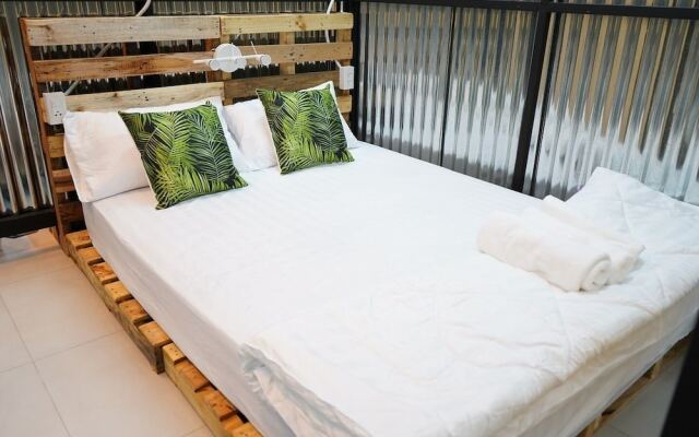 Coziness is near the city - Budget friendly hostel !