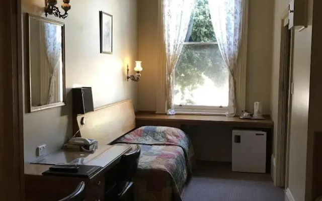 Campbell St Lodge