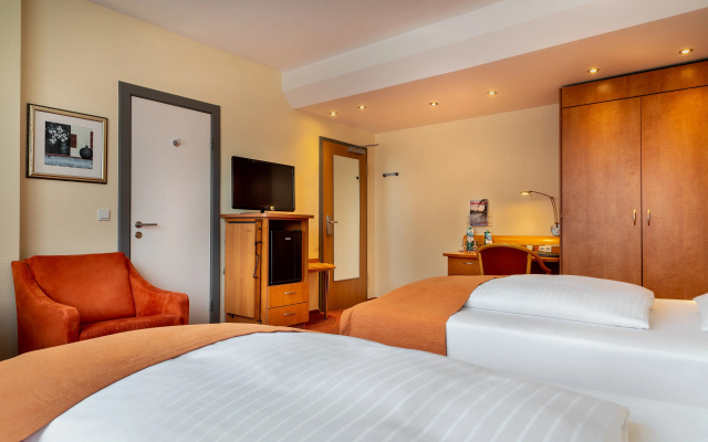 Garner Hotel Hamburg Wandsbek Marktplatz by IHG