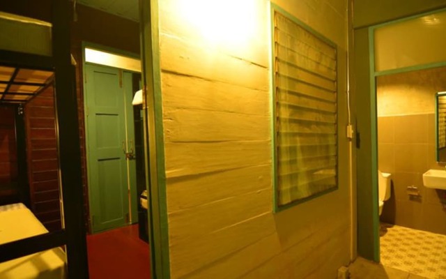 La Moon Hostel