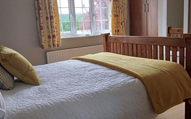 Tess's Guest House R95K6N1 This Property is unsuitable for children under 12 years old