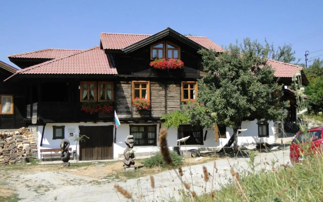 Kandaphery Guest Houses